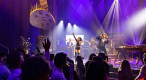 The Tour boeken voor een festival