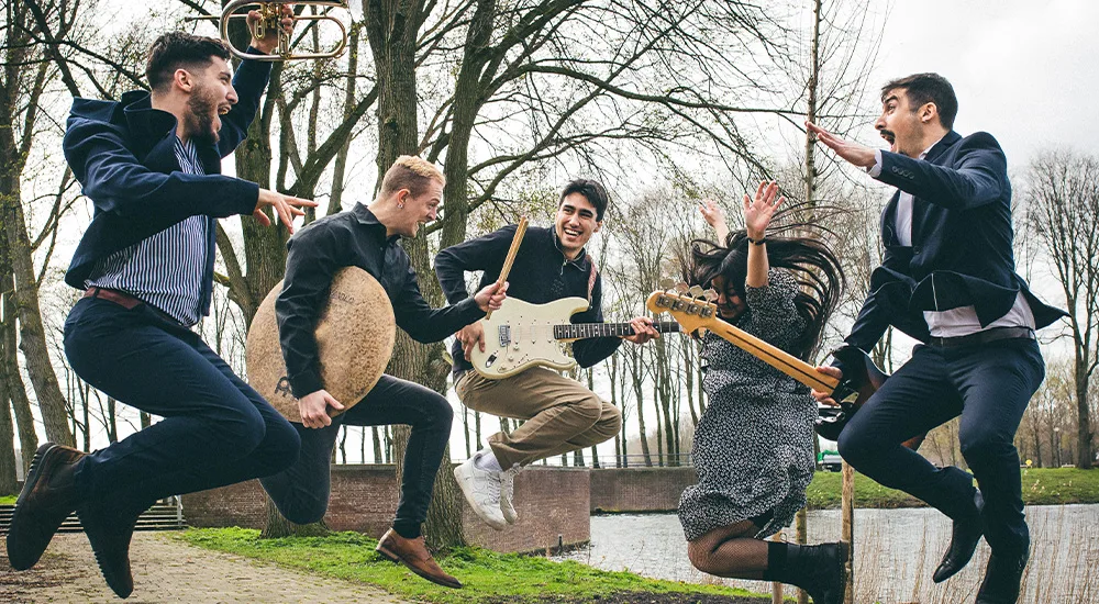 Op zoek naar een goede coverband? Dit zijn de leukste bands van Nederland!