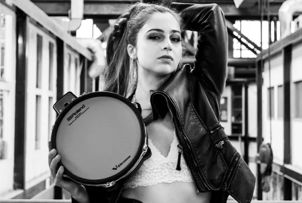 Percussionist Danique Kos boeken