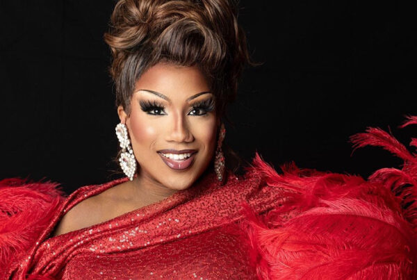 Drag Queen Dina Price boeken